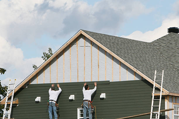 Professional Siding technician working in New Salem, PA